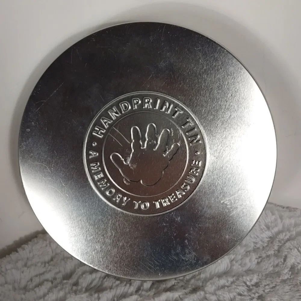 Hallmark Handprint Tin Plaster Handprint Kit